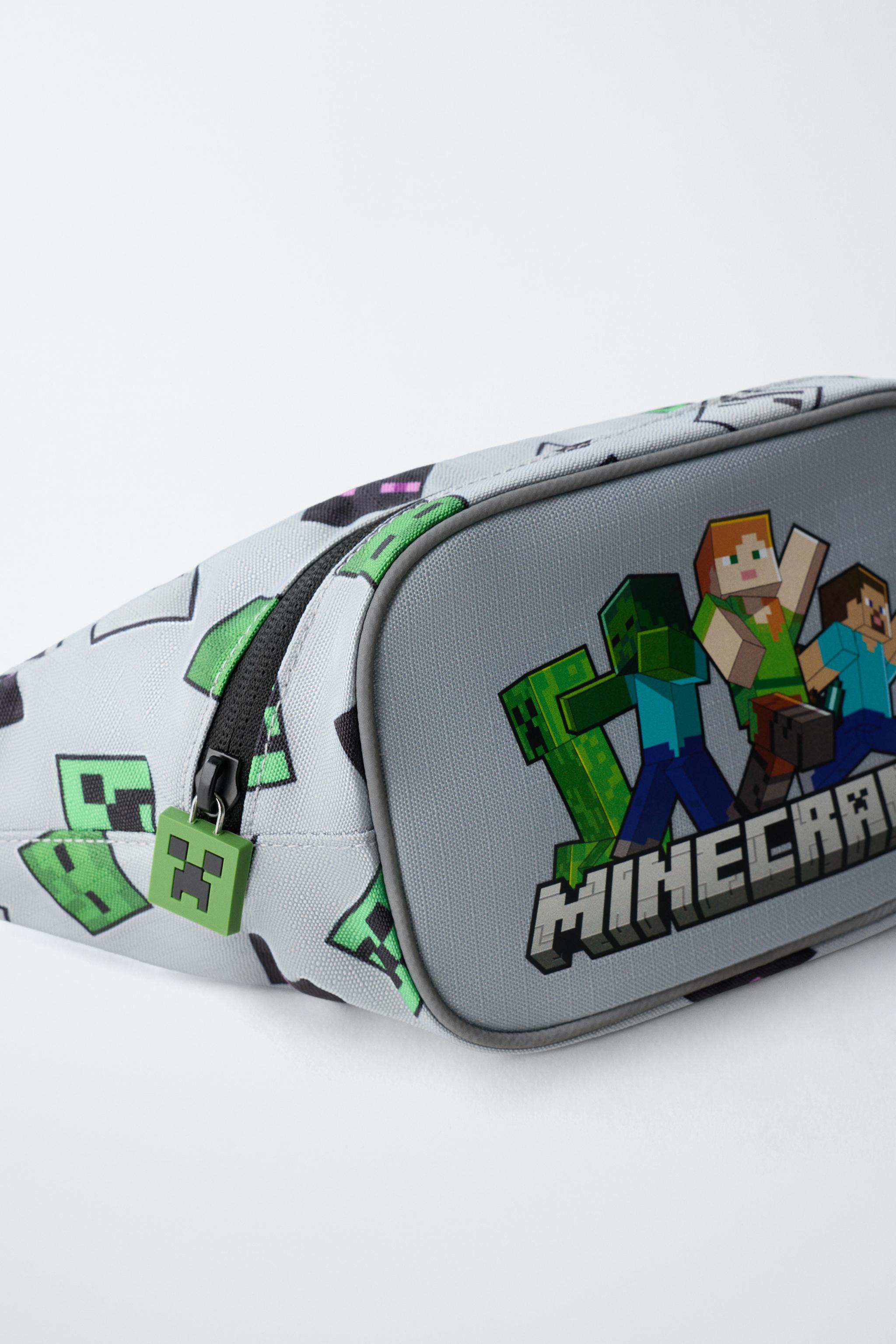 MINECRAFT © MOJANG AB. ™ BELT BAG